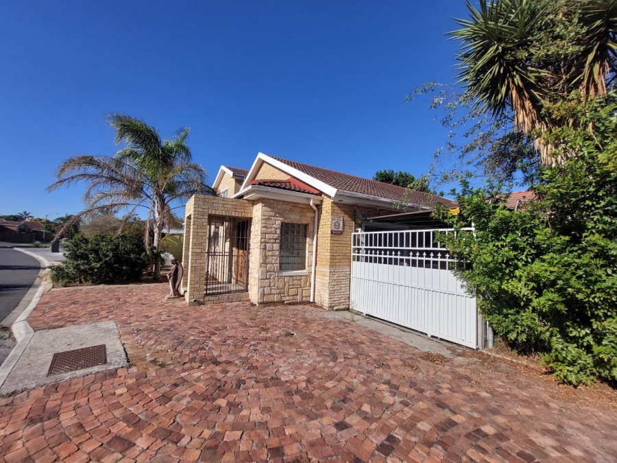 To Let 4 Bedroom Property for Rent in Brackenfell North Western Cape
